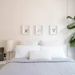 Lovely Bedroom In Eastern Suburbs
