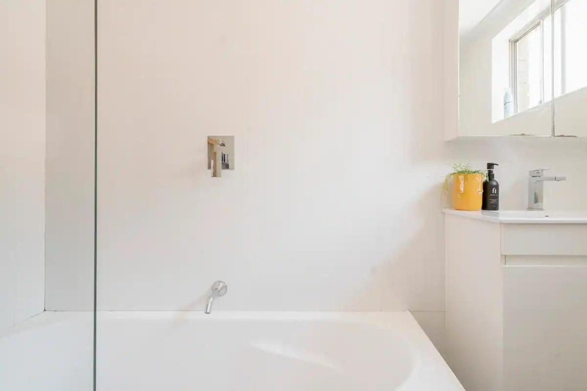 Homestay Lovely Bedroom In Eastern Suburbs